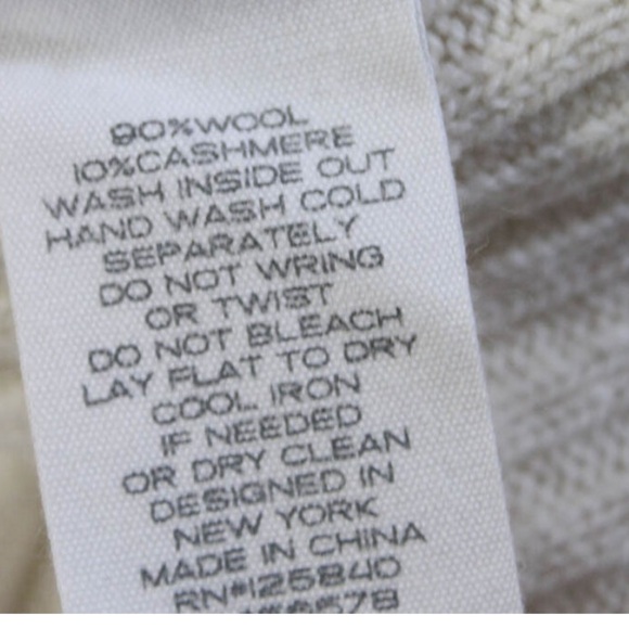 Intermix cream ribbed wool sweater with gold button details at shoulder size S - Picture 10 of 10